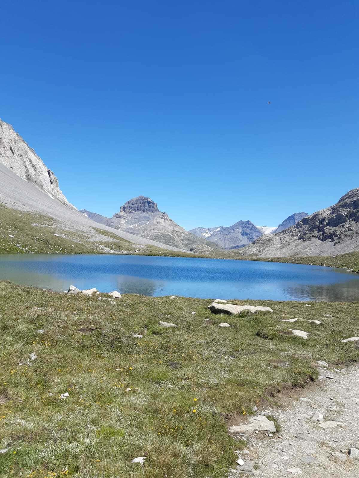 lac rond pralognan la vanoise