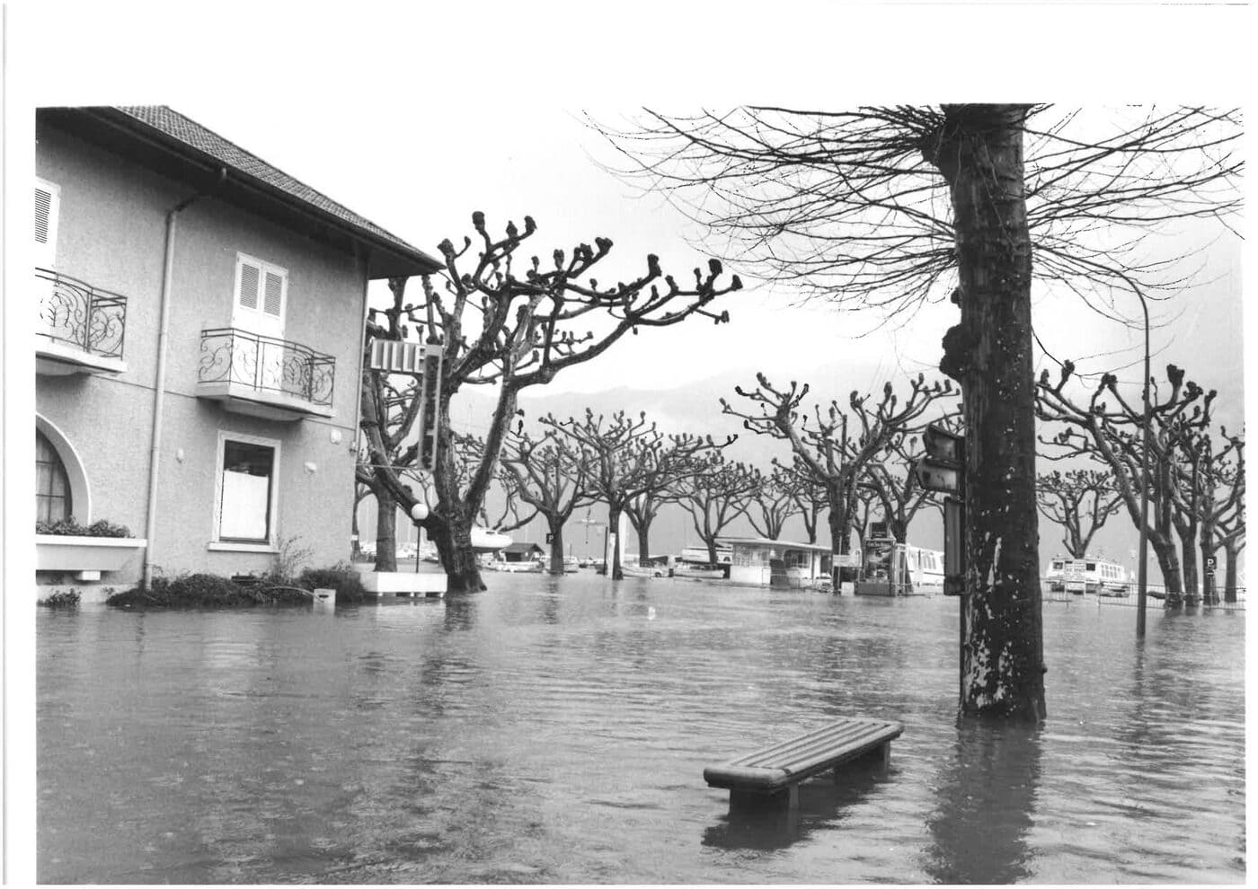 Inondations lac du Bourget Grand Port 1990