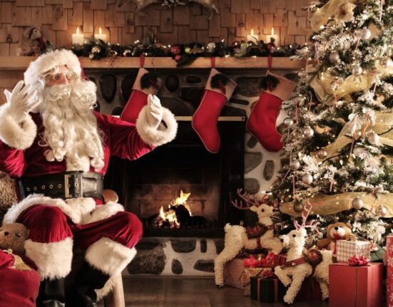 arrivee pere noel aix les bains