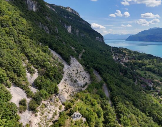 glacier lac du Bourget