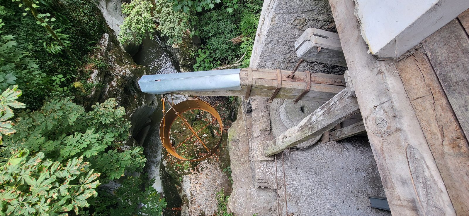 Un patrimoine sauvé grâce à la mobilisation de tous : le pressoir des Gorges du Sierroz reprend vie
