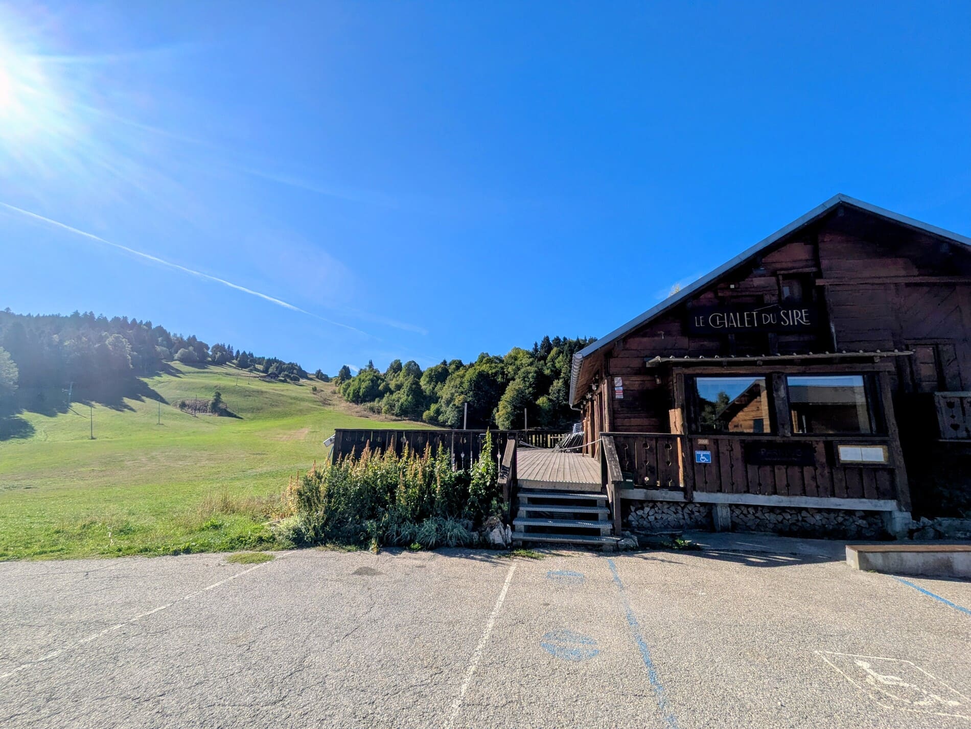 Randonnée à la Croix du Nivolet depuis Le Sire